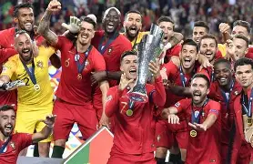 乌克兰之熊威震欧国联,舞动熊熊烈火 乌克兰之熊威震欧国联,舞动熊熊烈火